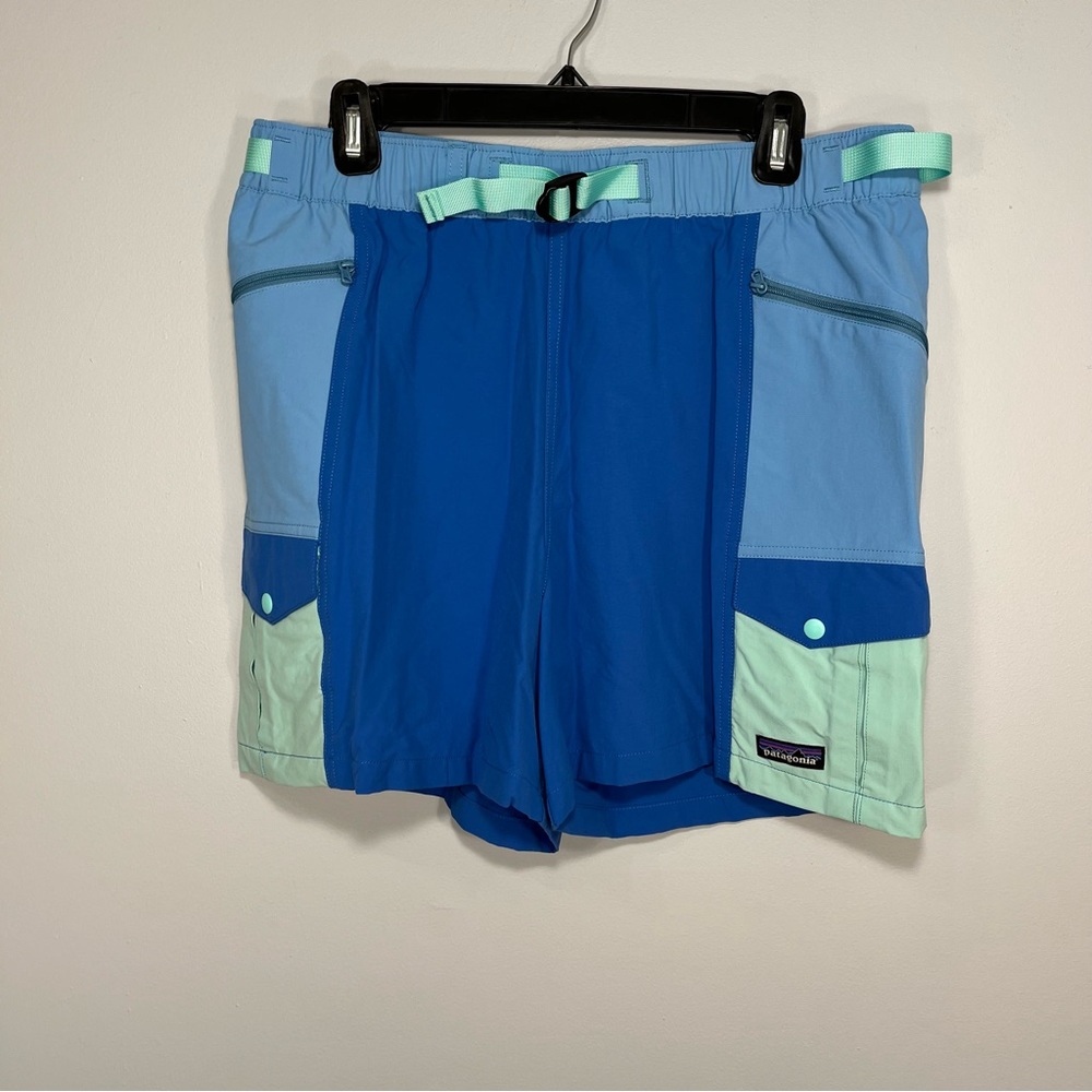 NEW Patagonia Shorts Womens Large Blue Outdoor Everyday Bayou Hiking Casual